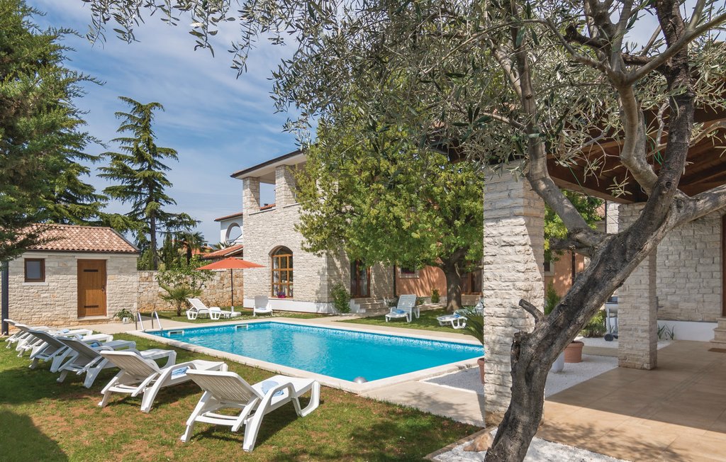 Luxus immobilien agentur Farkaš, zu verkaufen, stein villa, 300 m von strandt, Pula, Istrien, Kroatien, 16