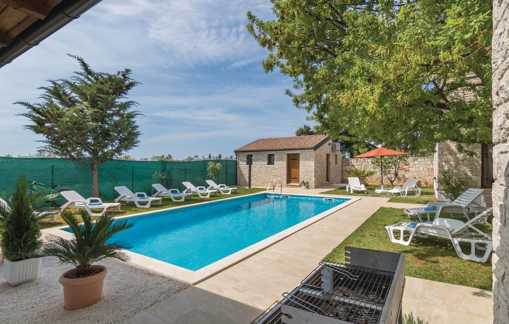 Luxus immobilien agentur Farkaš, zu verkaufen, stein villa, 300 m von strandt, Pula, Istrien, Kroatien, 17