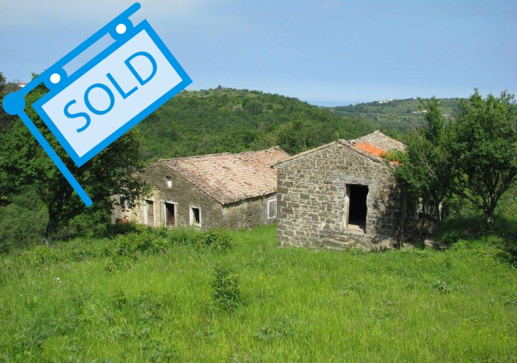 Steinhauser mit land in Momjan verkauft von Luxusimmobilien Istrien Farkaš