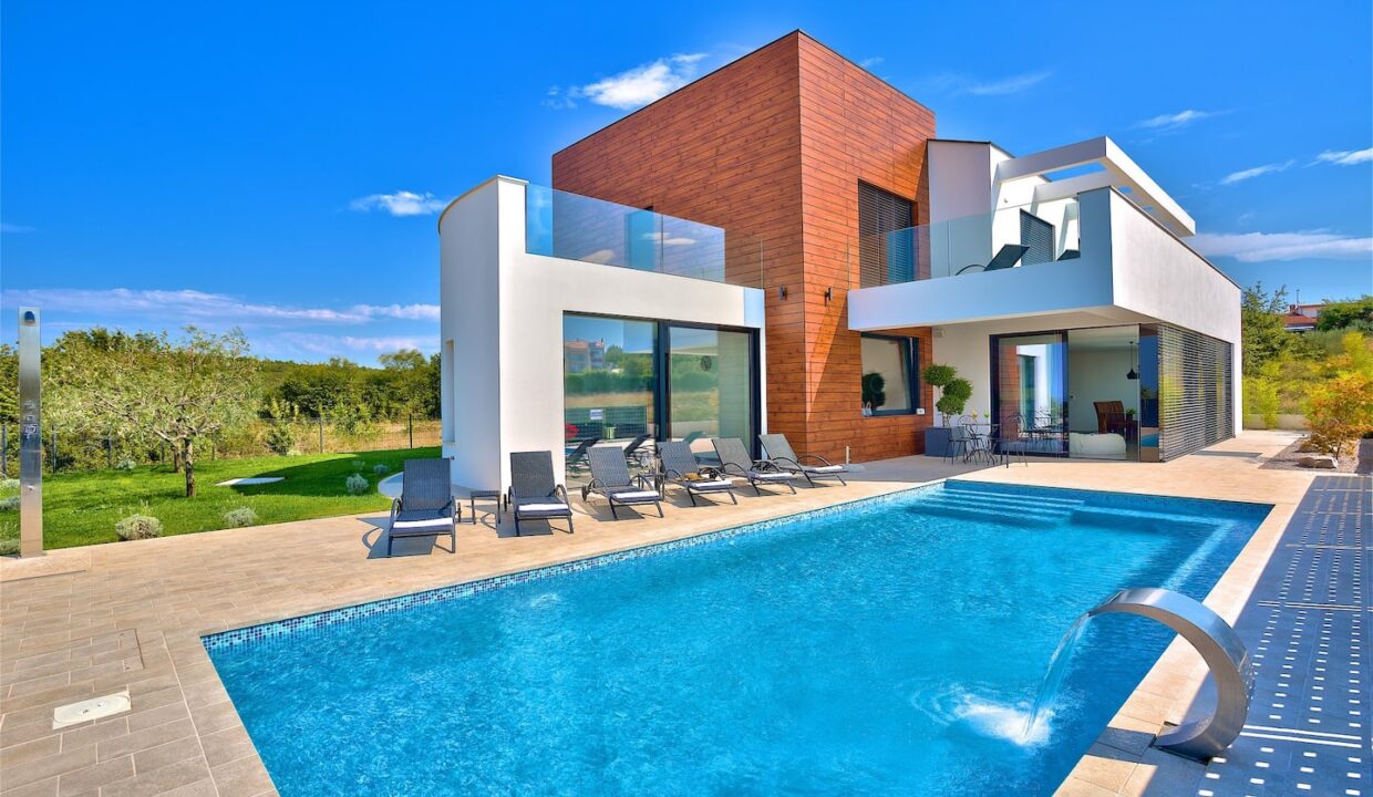 Exclusive villas for sale in Istria, Poreč, Luxury real estate Farkaš