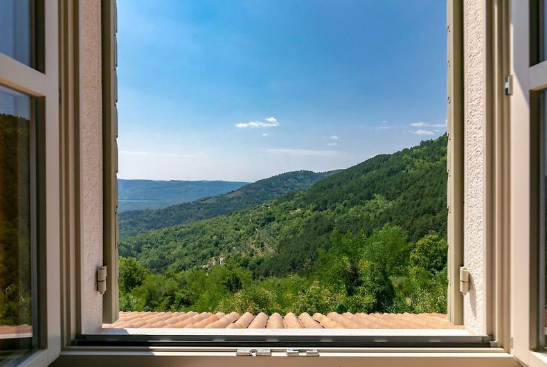 Renoviertes istrisches Haus zum Verkauf, oprtalj, immobilien agentur Farkaš Istrien