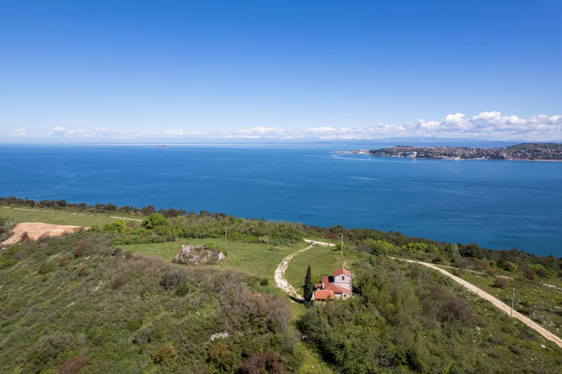 Exclusive sale! Only at Luxury real estate Farkaš! From 1549. year estate for sale, Umag, Istria, Croatia