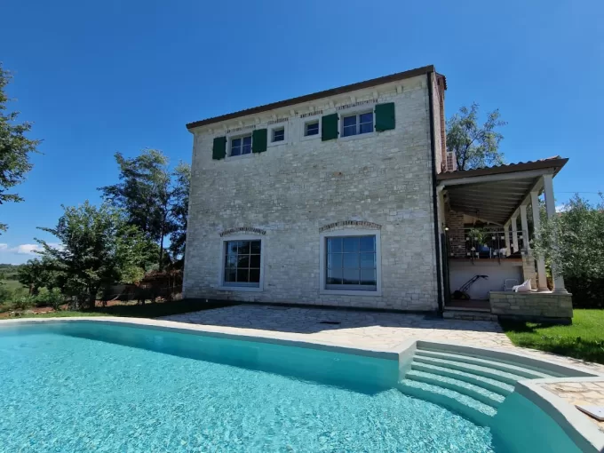 Istrian stone villa with pool for sale, Poreč surroundings